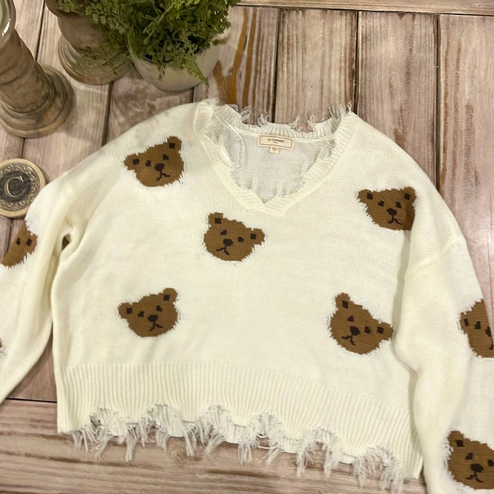 Ladies white sweater with bear design